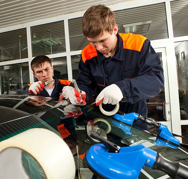 Auto Glass Repair: How to Maintain Your Windshield for Longer Lasting Performance