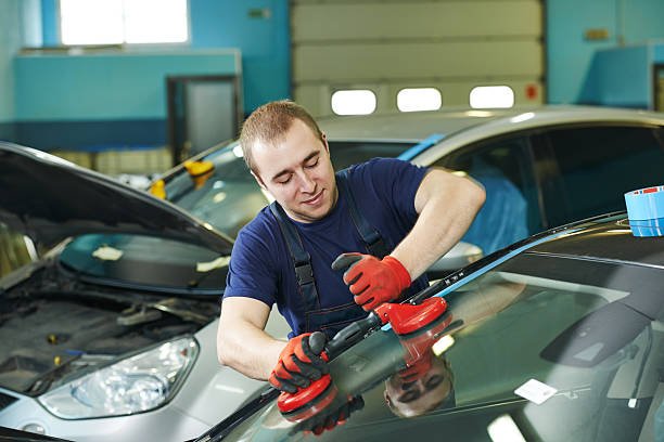 Safety and Quality Assurance in Oxnard Mobile Auto Glass
